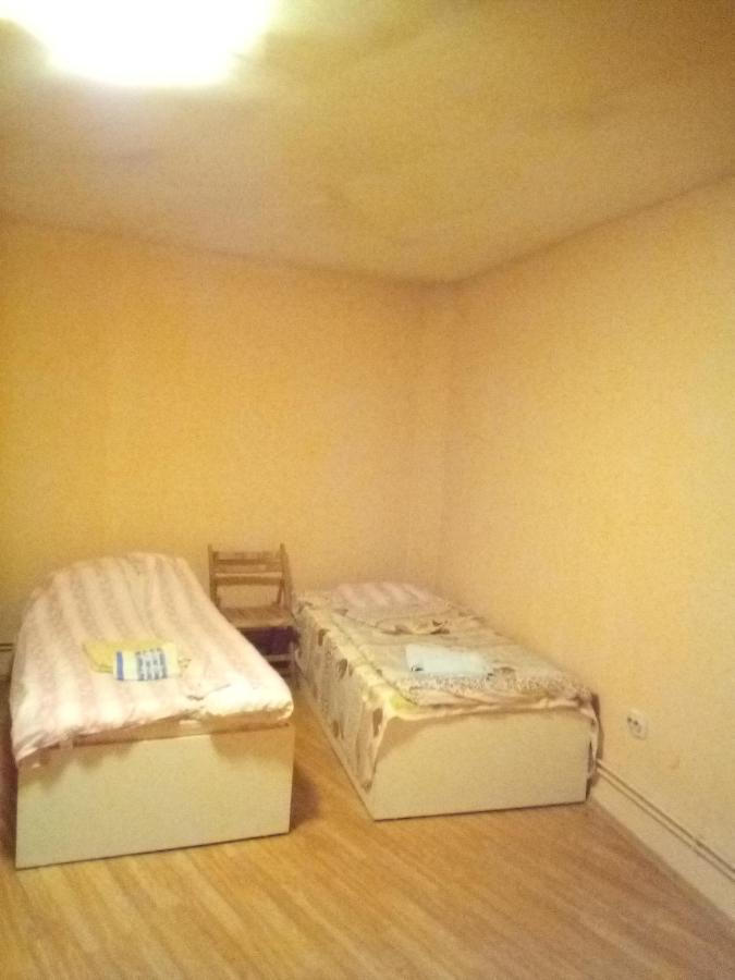 Casa Adrian Camere Centru Vechi บราชอฟ ภายนอก รูปภาพ